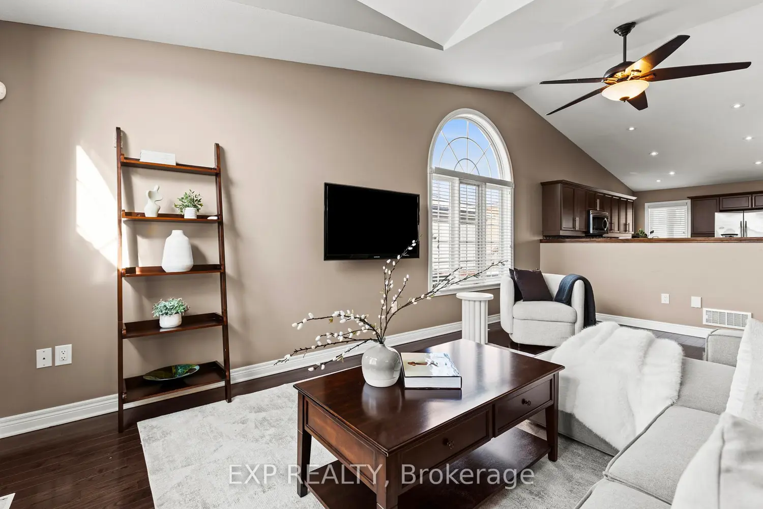 Additional image 6 of 6296 Parkside Road