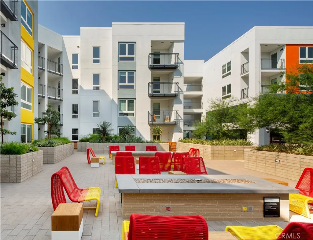 Additional image 15 of 19525 Nordhoff Street Unit 25-110, Northridge, CA 91324