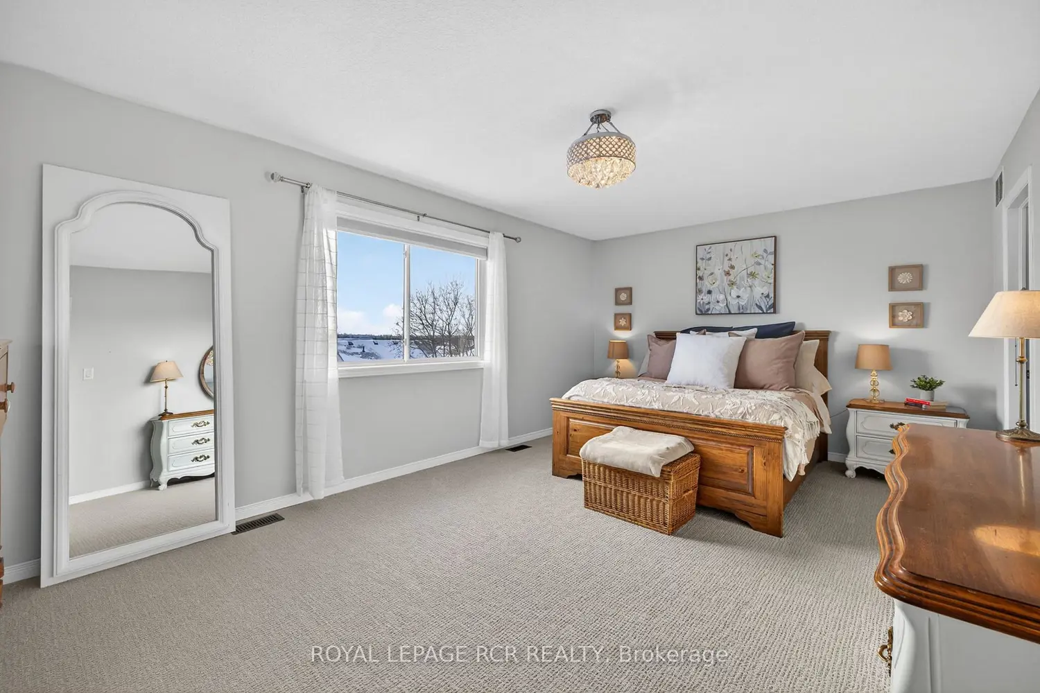 Additional image 9 of 82 Spencer Avenue