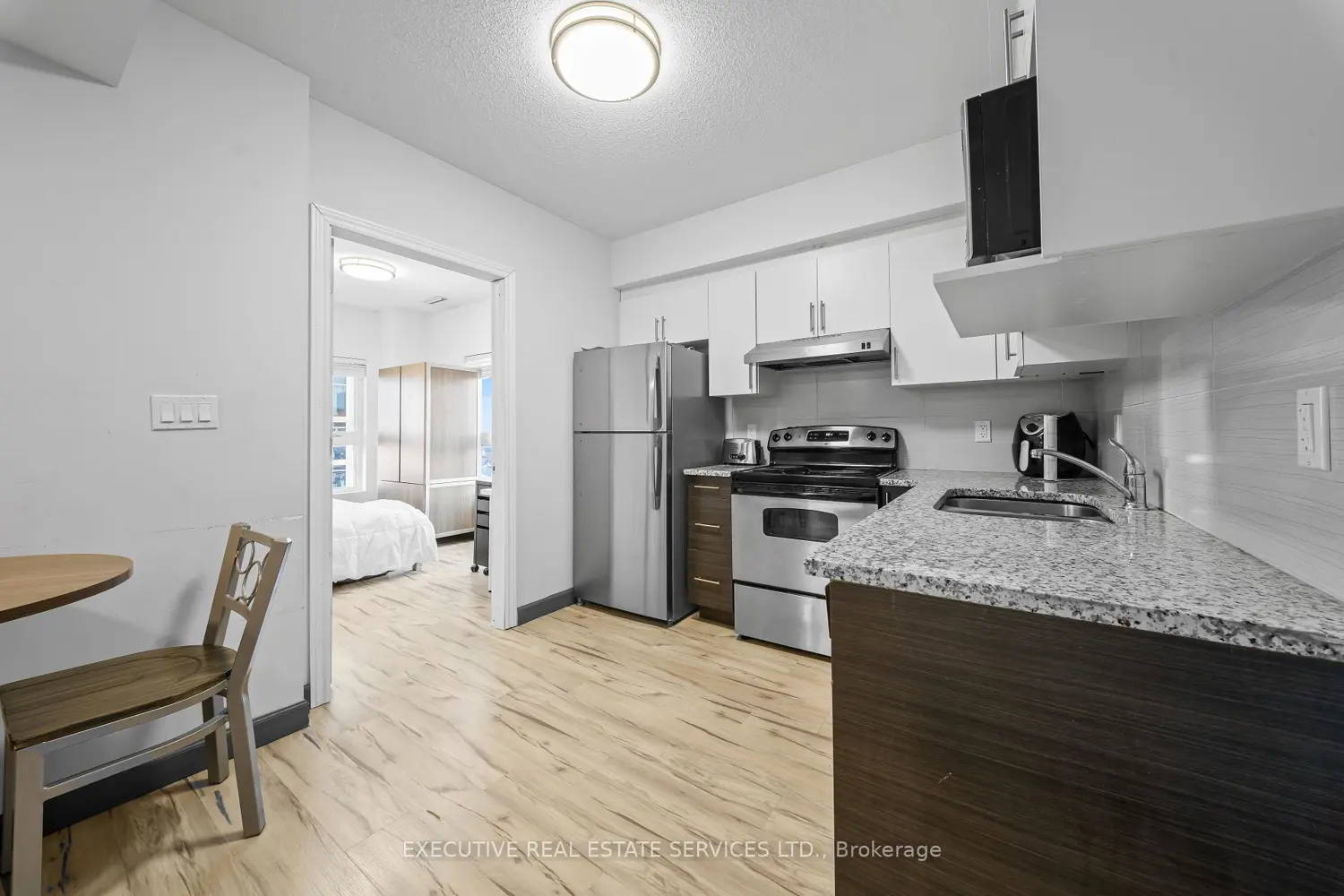 Additional image 12 of 258B Sunview Street 2127