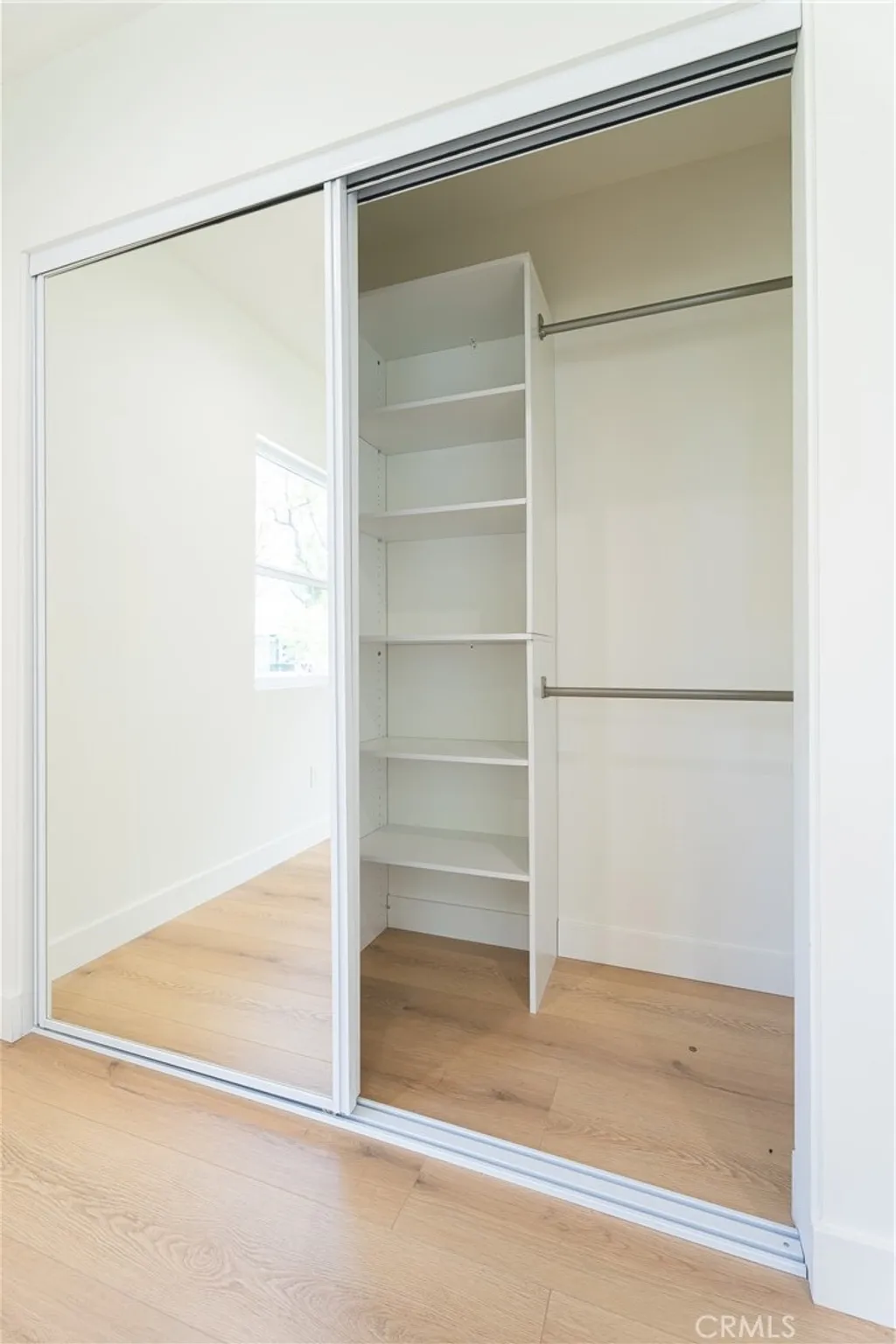 Additional image 24 of 1065 E Spazier Ave Unit 102, Burbank, CA 91502