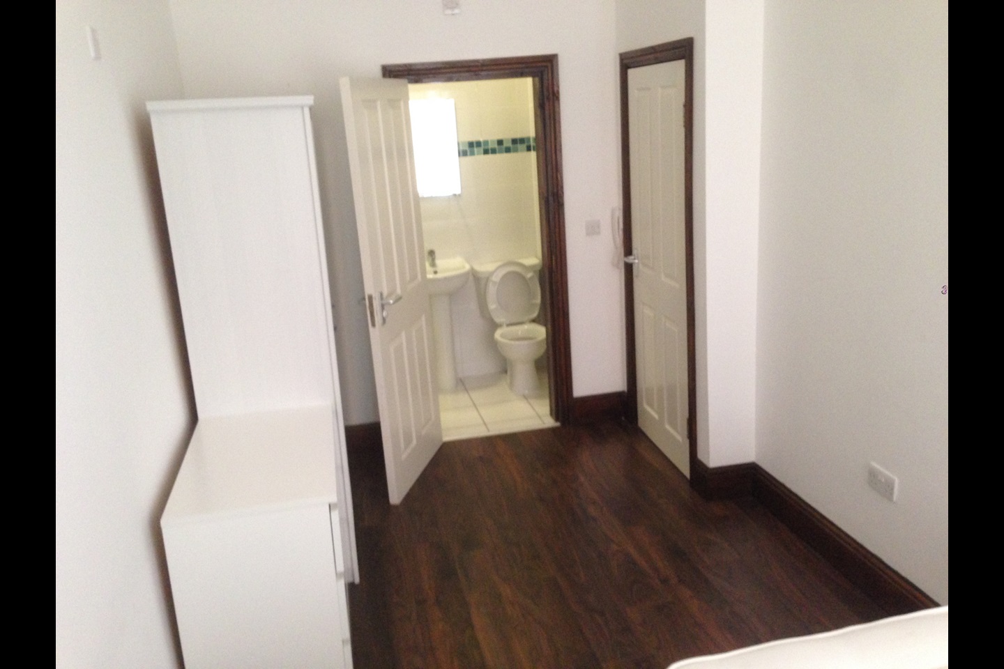 Additional image 6 of 3 Bed Flat, Hyde Terrace, LS2, N1 7GU