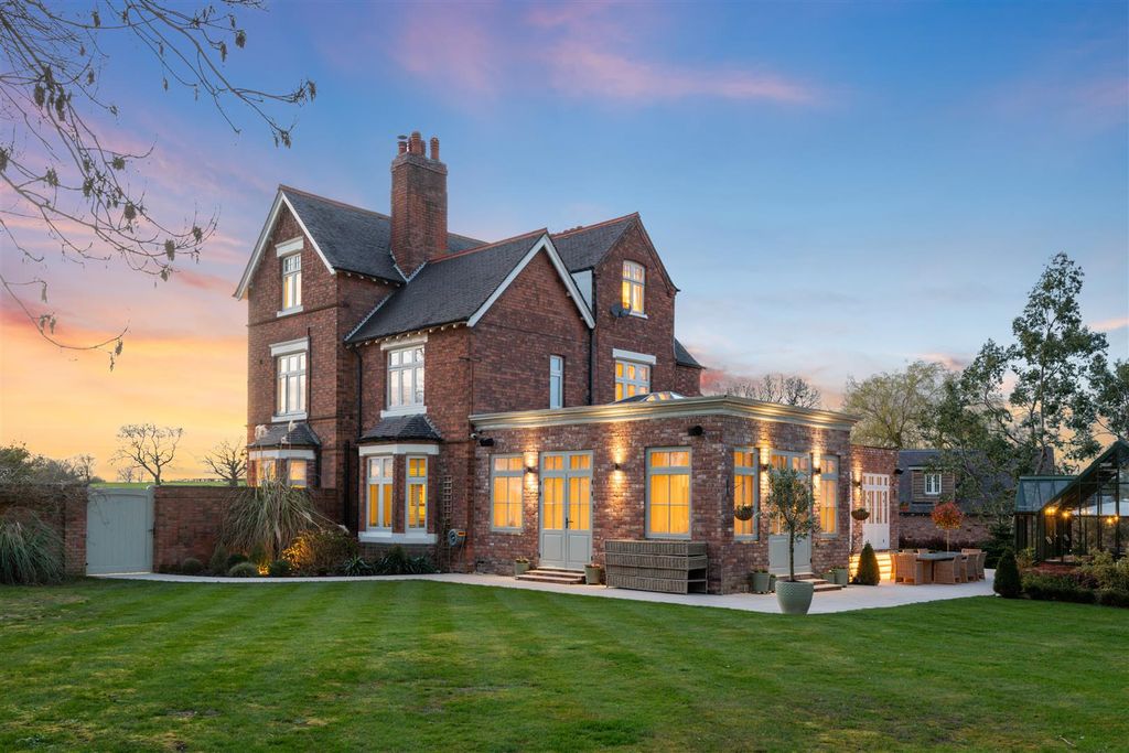Additional image 31 of 10 bed detached house for saleWishaw, Sutton Coldfield B76