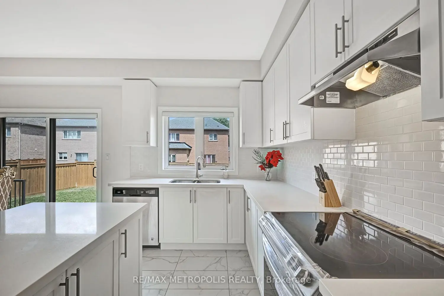 Additional image 5 of 15 Douglas Kemp Crescent