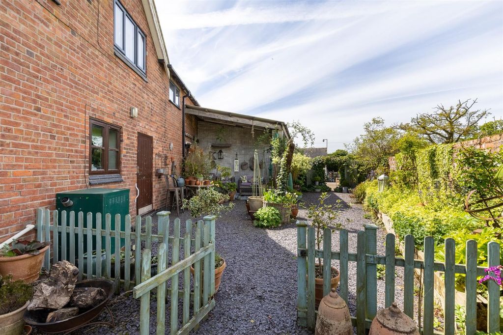 Additional image 78 of 9 bed detached house for saleBuddileigh Farm, Back Lane Betley CW3