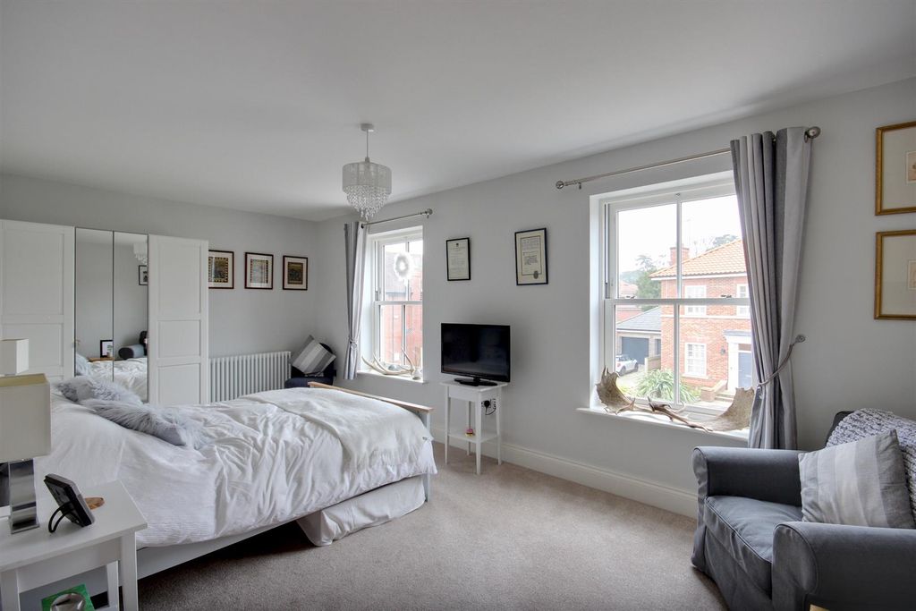 Additional image 16 of 5 bed detached house for saleGallows Lane, Beverley HU17