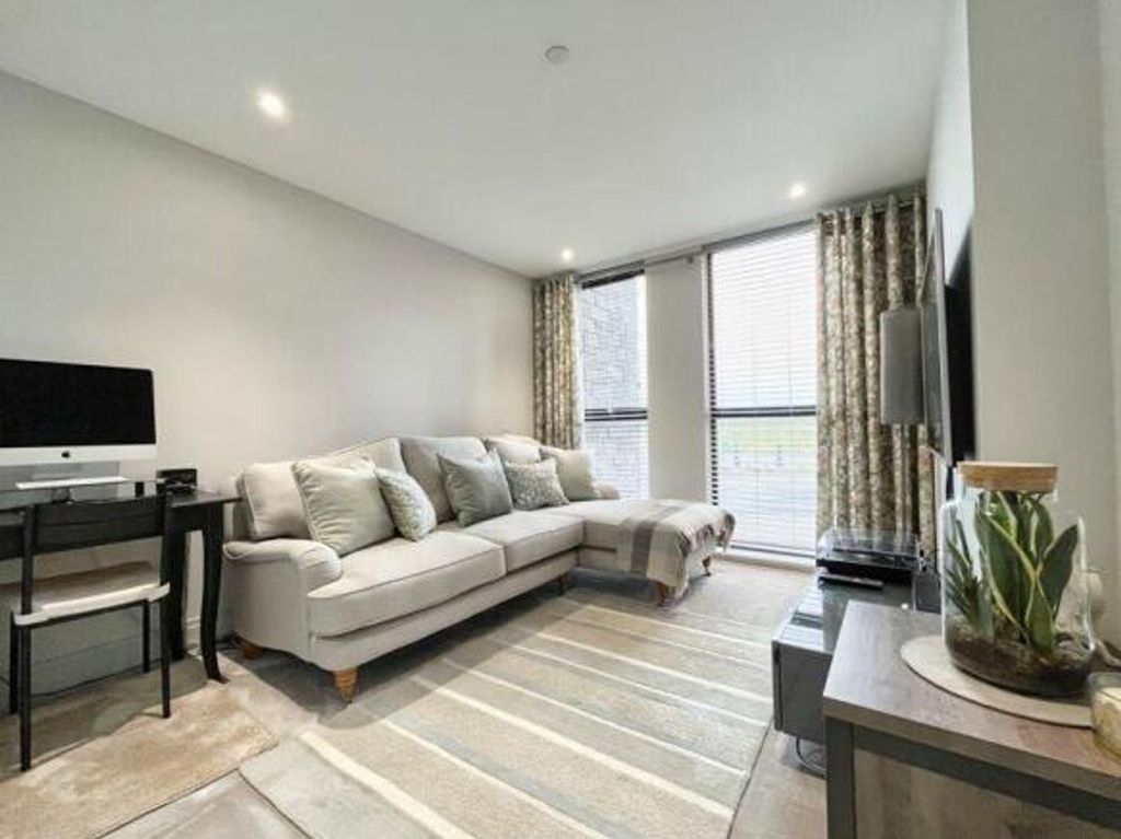 Additional image 3 of 2 bed flat for saleRest Bay, Porthcawl CF36