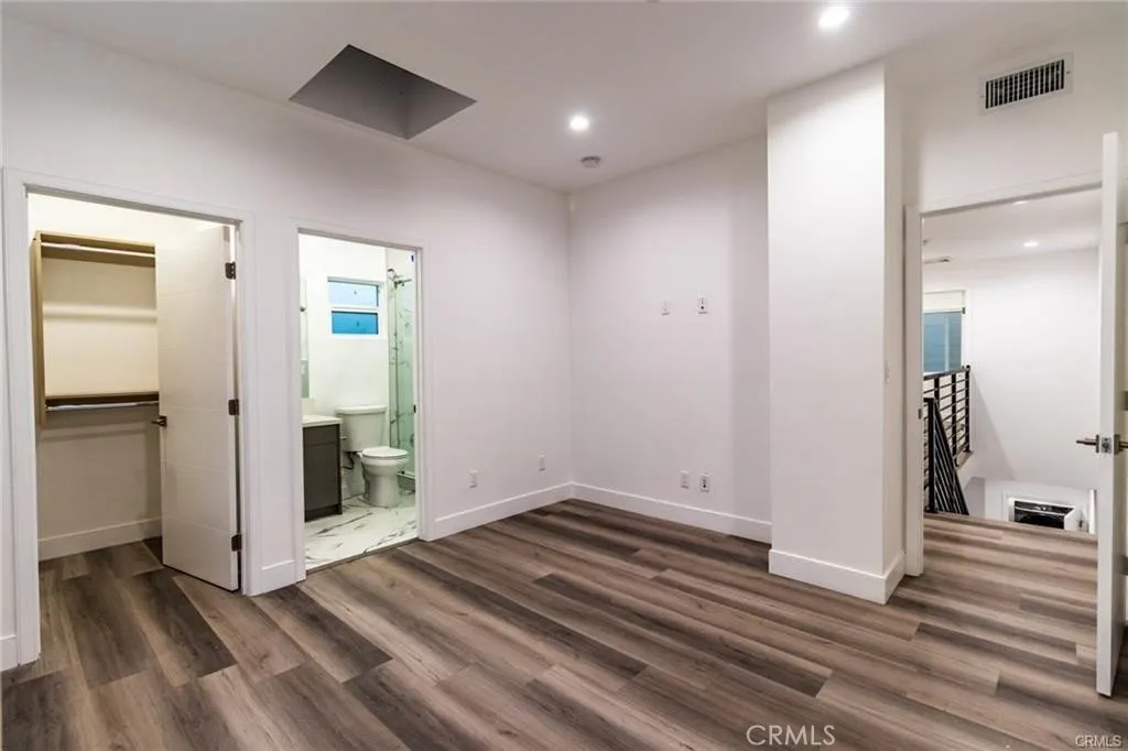 Additional image 50 of 2152 S West View, Los Angeles, CA 90016