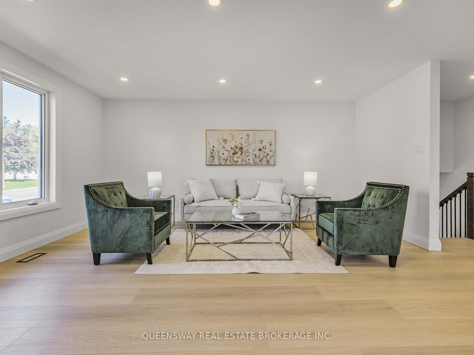 Additional image 4 of 1128 Pinegrove Road, Oakville, ON, L6L 2W6