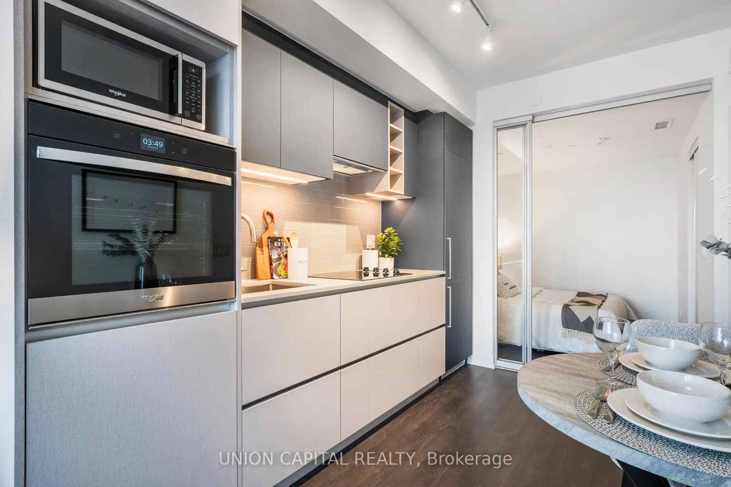 Additional image 6 of 319 Jarvis Street 4908