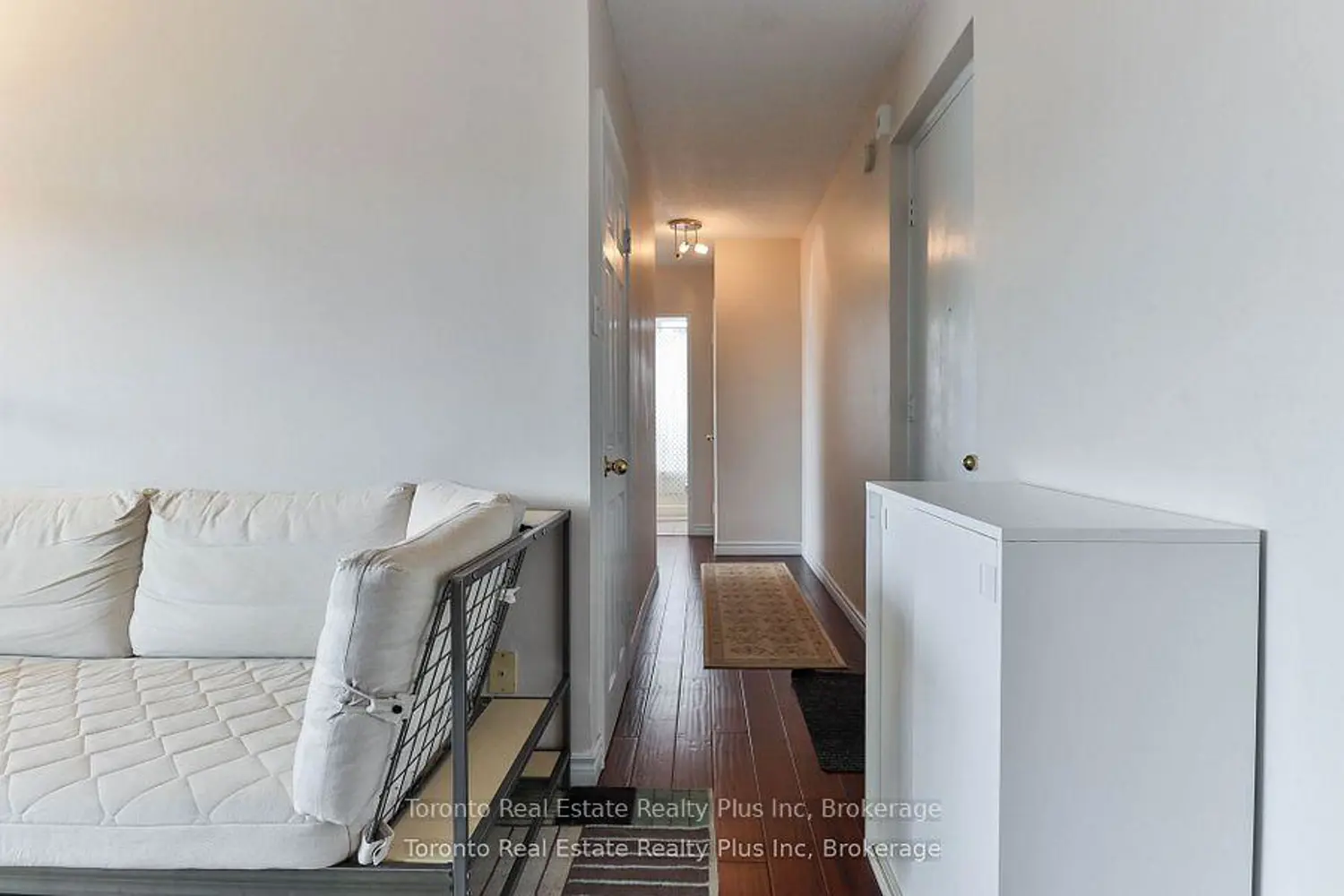 55 Neptune Drive 303 photo 2