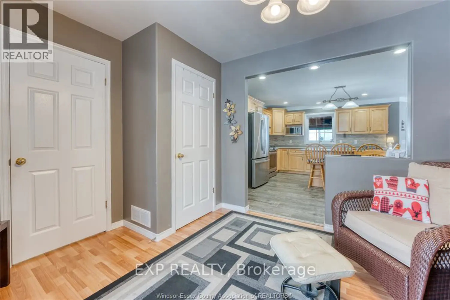 Additional image 4 of 3214 St. Clair Road