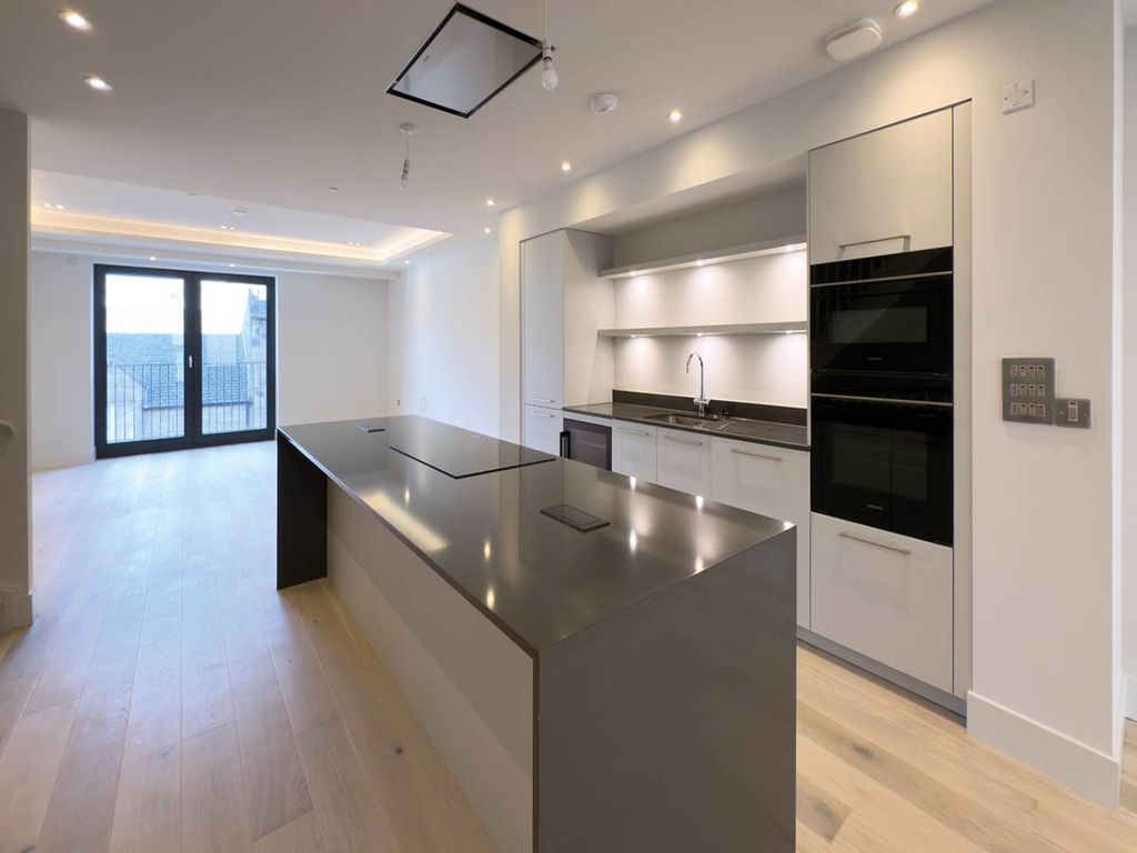 Additional image 3 of 4 bed town house for saleSunbury Mews, Edinburgh EH4
