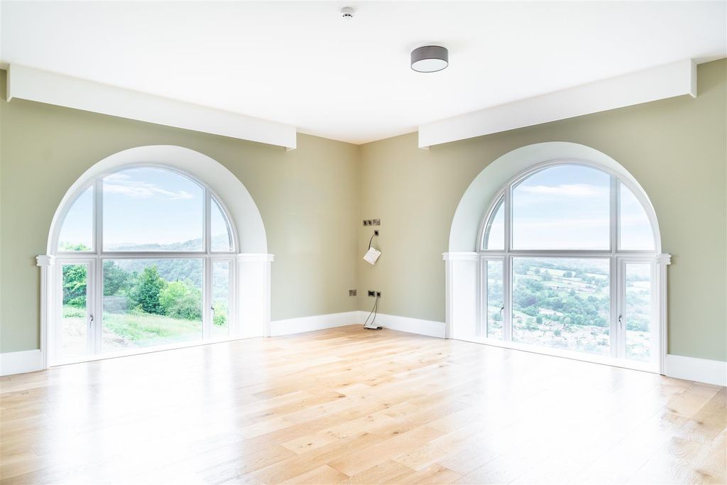2 bed flat for saleApt 10, Riber Castle, Riber Castle Estate, Matlock DE4 photo 4