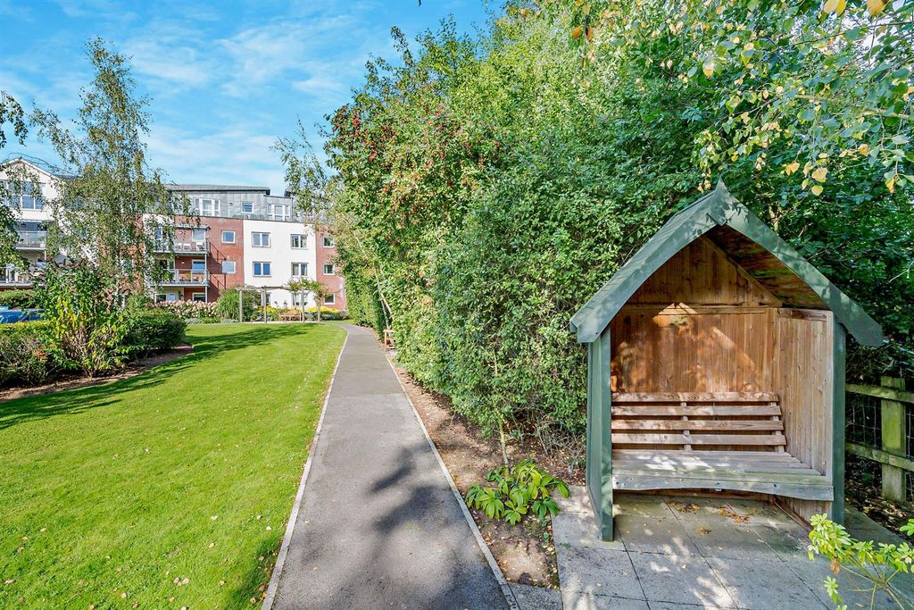 Additional image 21 of 2 bed flat for saleEllisfields Court, Mount Street, Taunton TA1