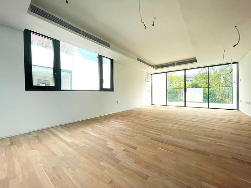 A TRULY REMARKABLE NEW BUNGALOWS  at Meyer vicinity! photo 3