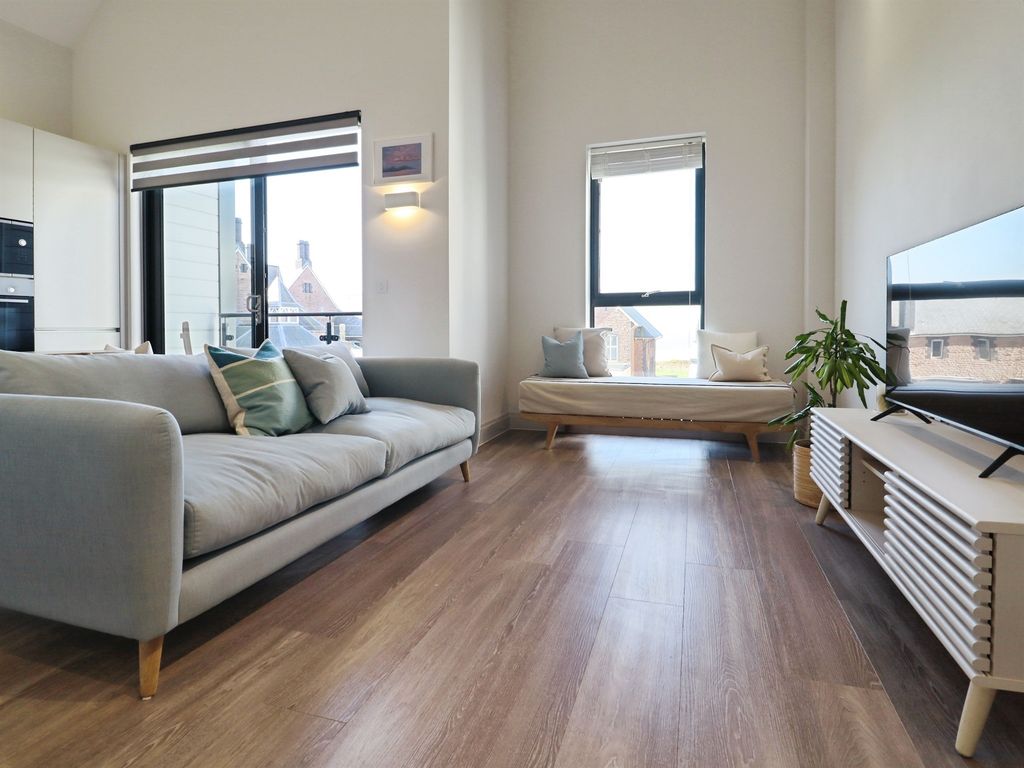 Additional image 2 of 1 bed flat for saleRest Bay, Porthcawl CF36