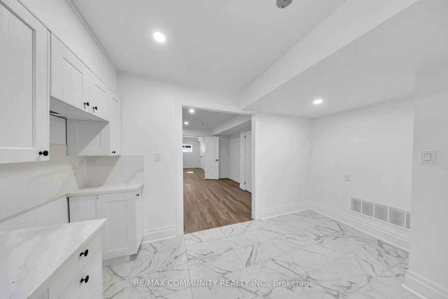 Additional image 9 of 645 Fraser Avenue