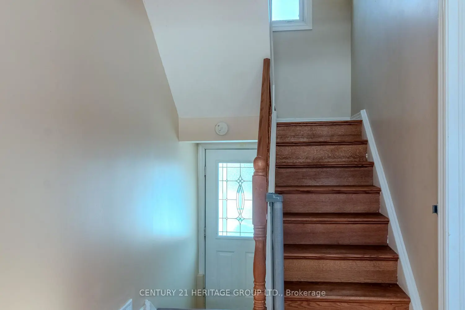 Additional image 8 of 2232 Queensway Drive