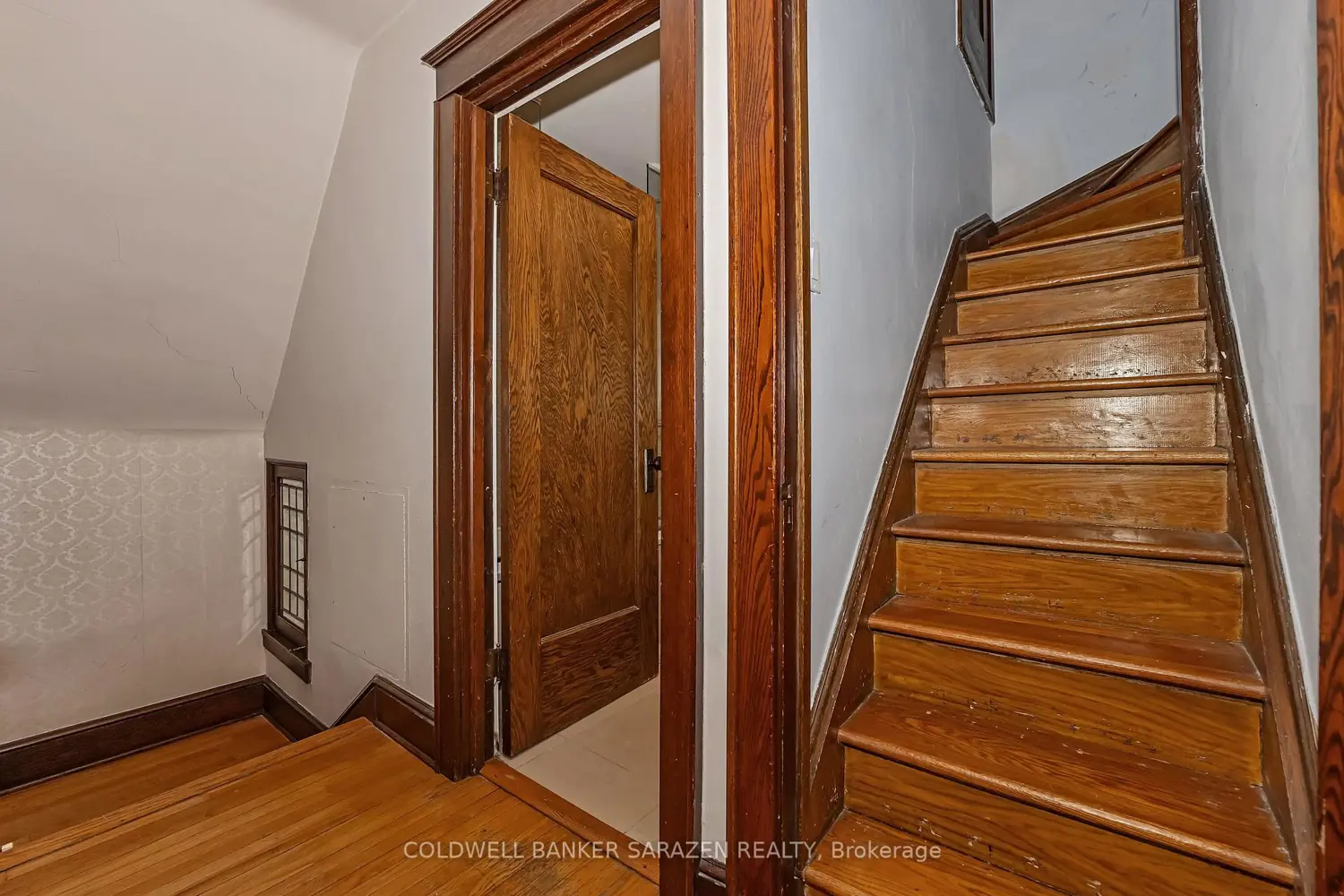 Additional image 3 of 211 B Melrose Avenue