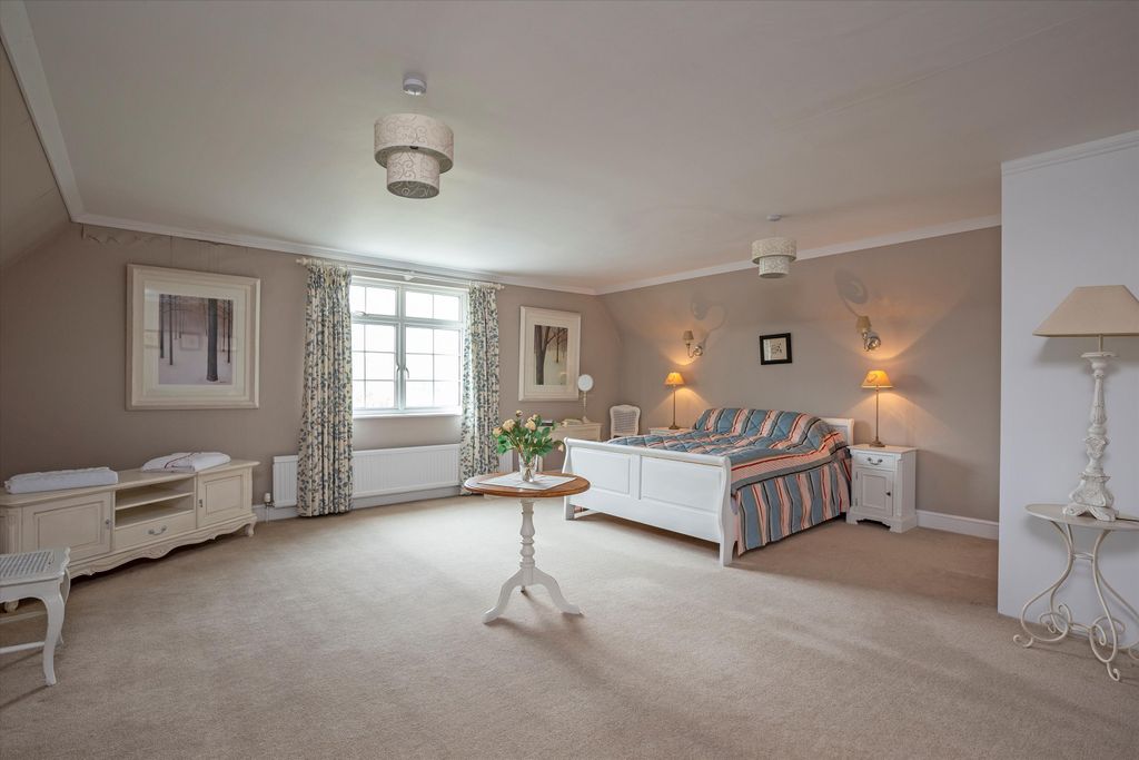 Additional image 12 of 7 bed detached house for saleGuildford Road, Broadbridge Heath, Horsham, West Sussex RH12
