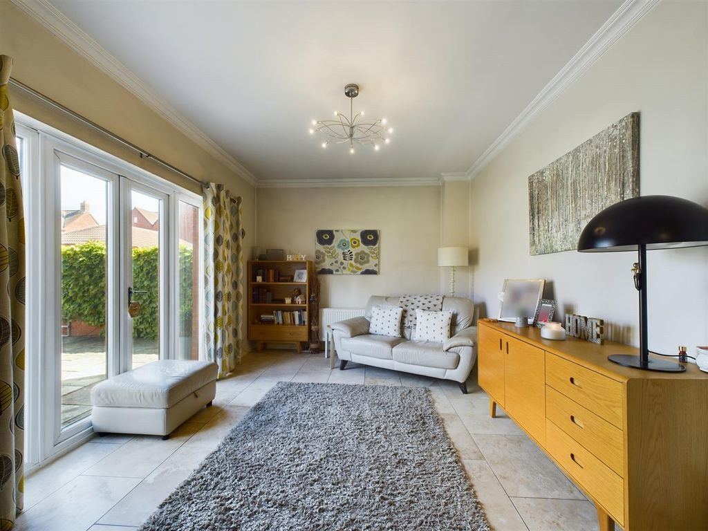 Additional image 5 of 5 bed detached house for saleSanderling Way, Porthcawl CF36