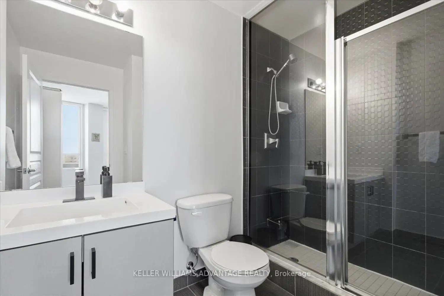 Additional image 13 of 2230 Lake Shore Boulevard 4305