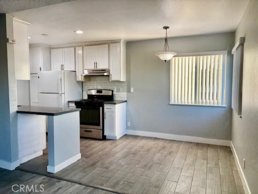 Additional image 9 of 17132 Emerald Ln Unit 4, Huntington Beach, CA 92647