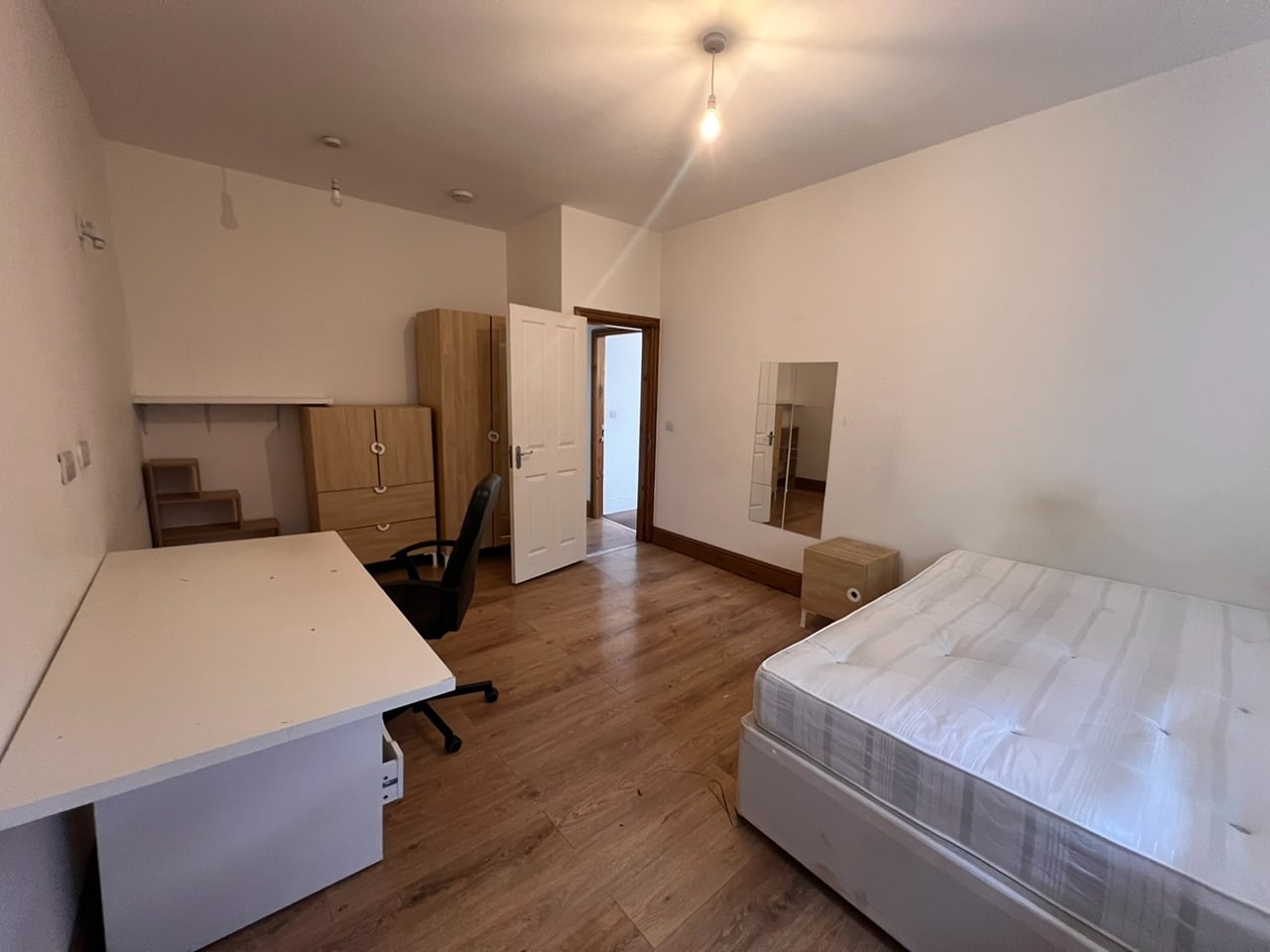 Additional image 9 of 3 Bed Flat, Hyde Terrace, LS2, N1 7GU