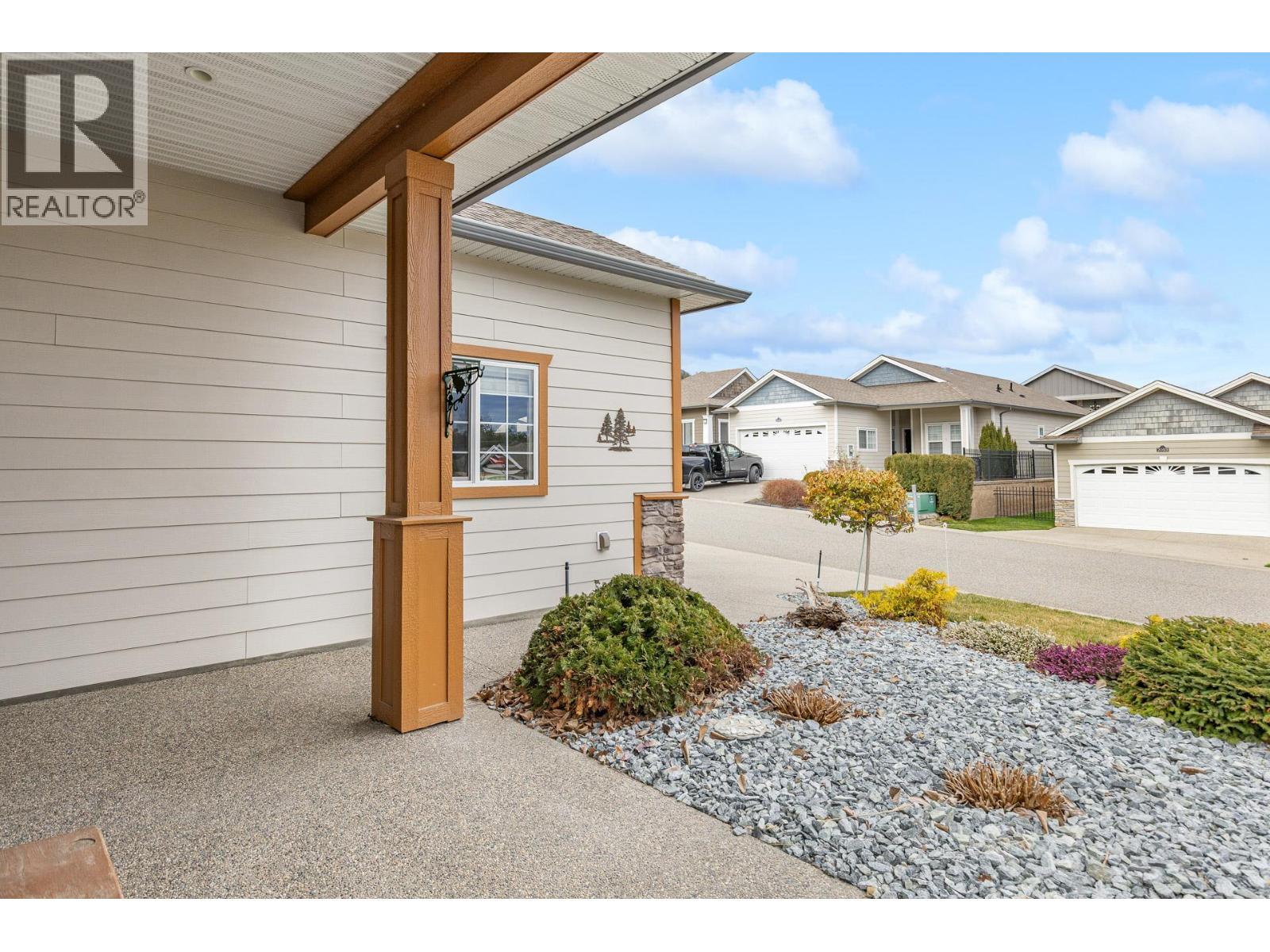 Additional image 5 of 2092 Clover Drive, West Kelowna, BC, V4T3A5