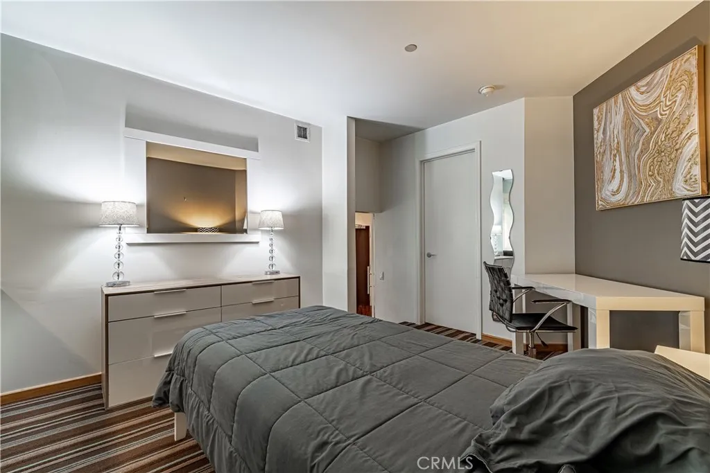 Additional image 5 of 1100 Wilshire Boulevard Unit 3106, Los Angeles, CA 90017