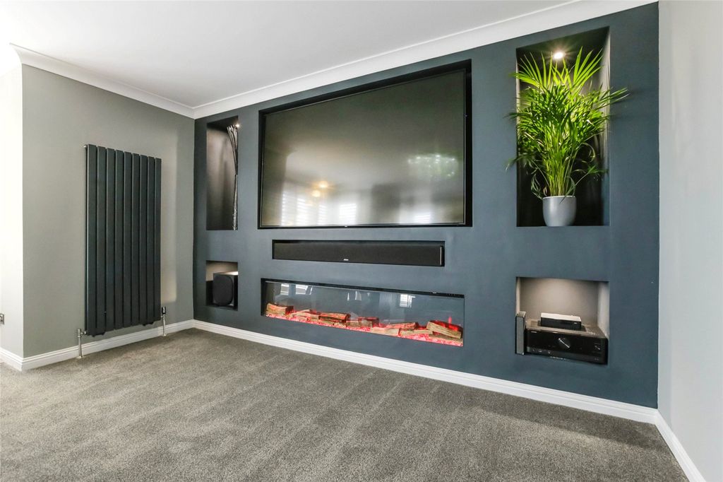 Additional image 5 of 3 bed flat for saleThe Paddock, Hamilton, South Lanarkshire ML3