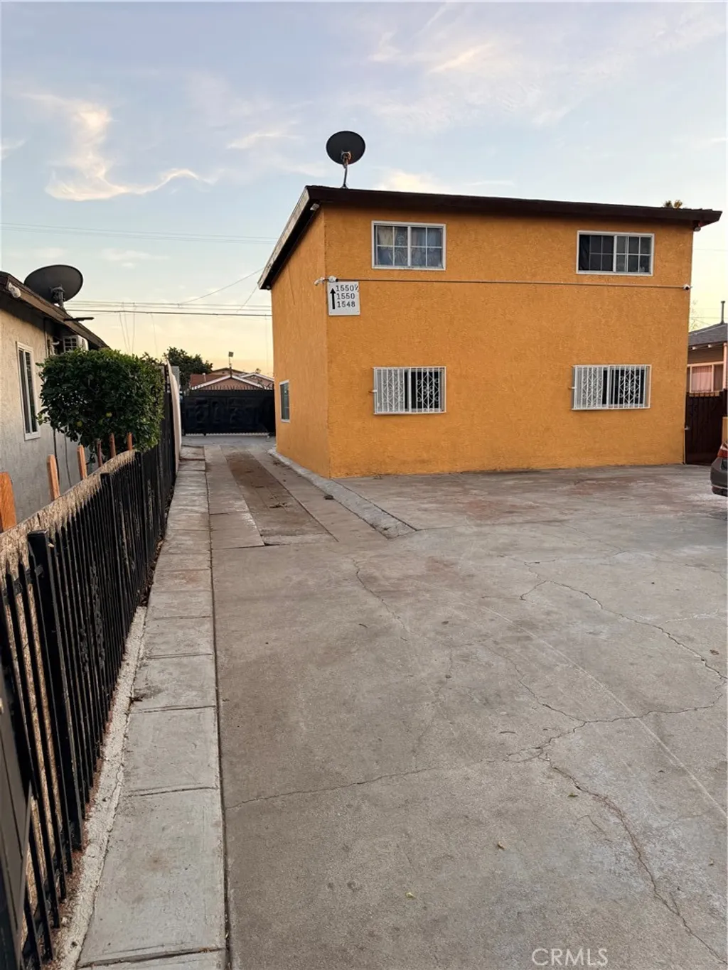 Additional image 2 of 1550 W 59th Place Unit 2, Los Angeles, CA 90047