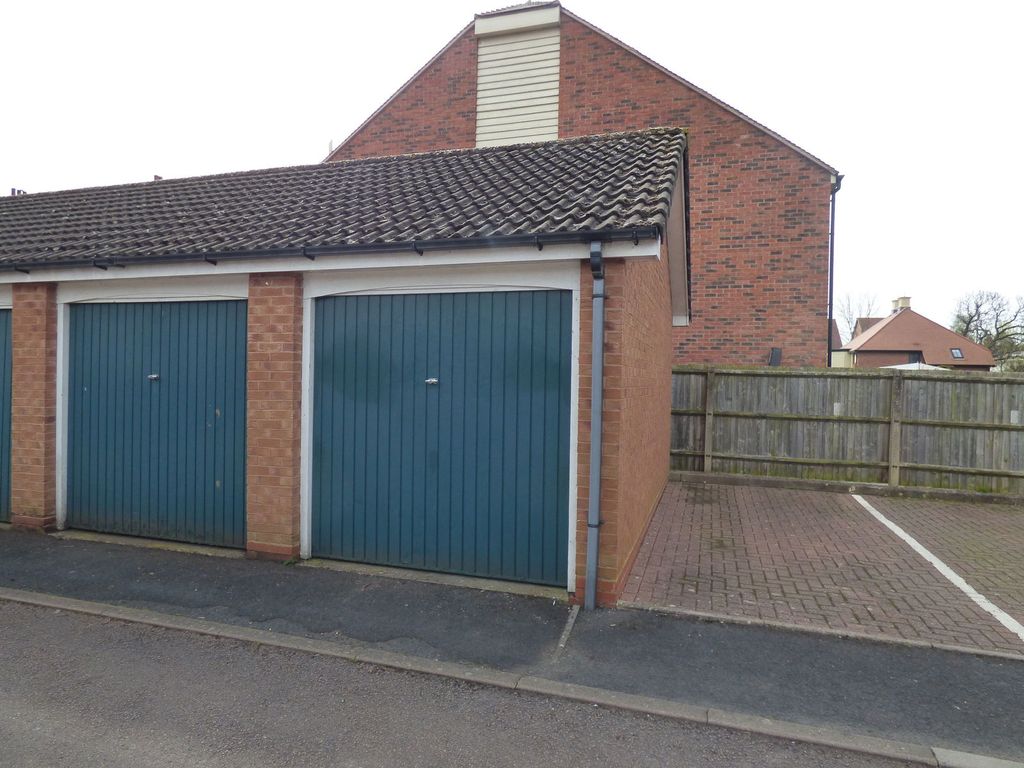 Additional image 8 of 2 bed flat for saleRanelagh Road, Malvern, Worcestershire WR14