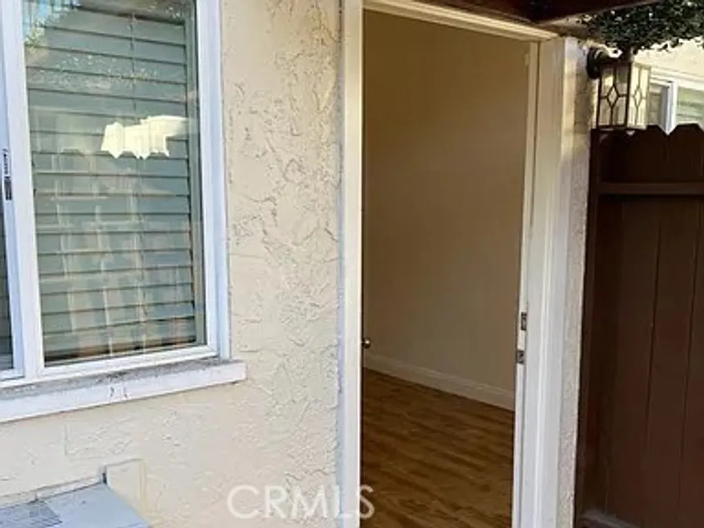 Additional image 32 of 2017 Lovila Lane, Altadena, CA 91001