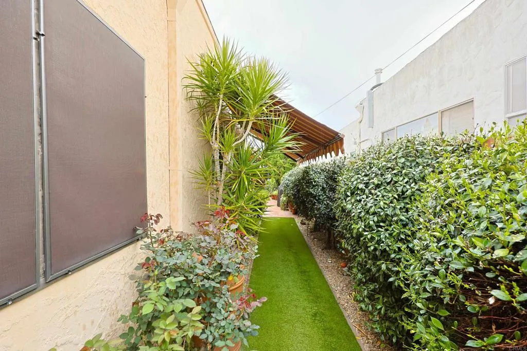 Additional image 48 of 1027 Encino, Coronado, CA 92118