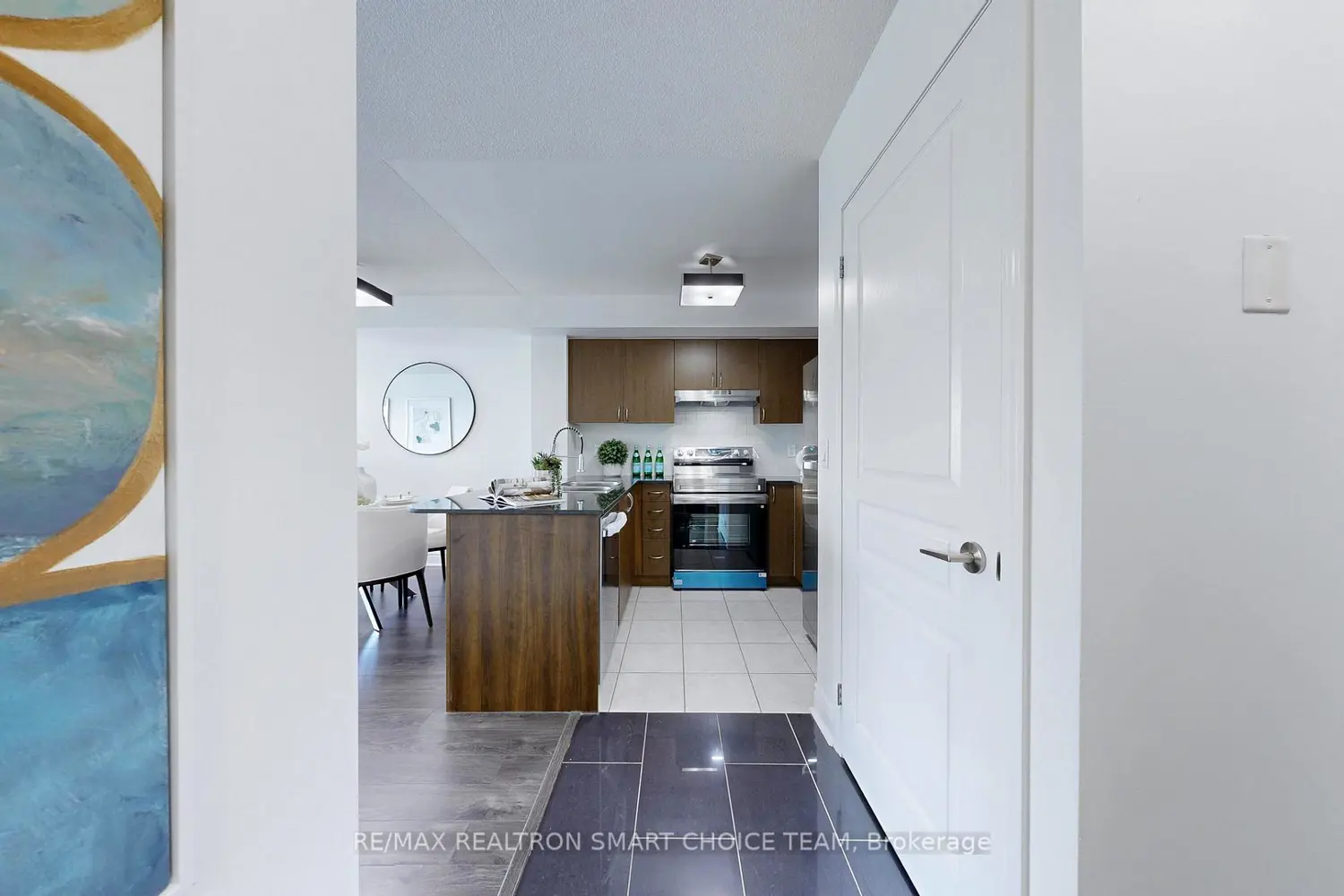 75 South Town Centre Boulevard 1511 photo 5