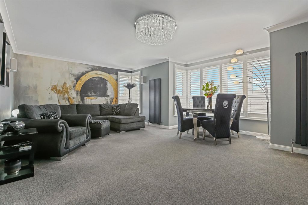 Additional image 3 of 3 bed flat for saleThe Paddock, Hamilton, South Lanarkshire ML3
