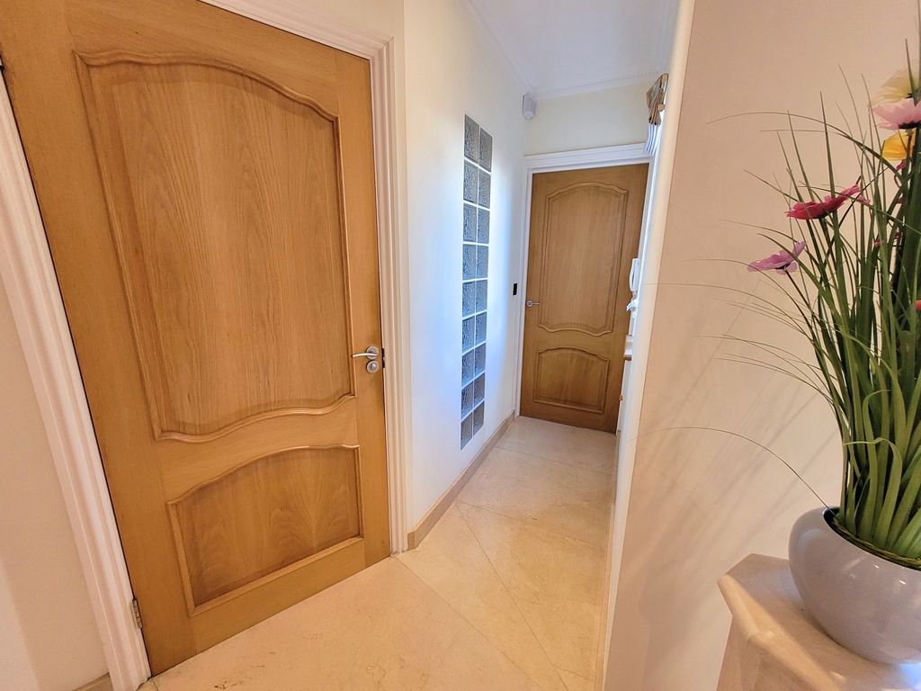 Additional image 10 of 5 bed detached house for saleSanderling Close, Rest Bay, Porthcawl CF36