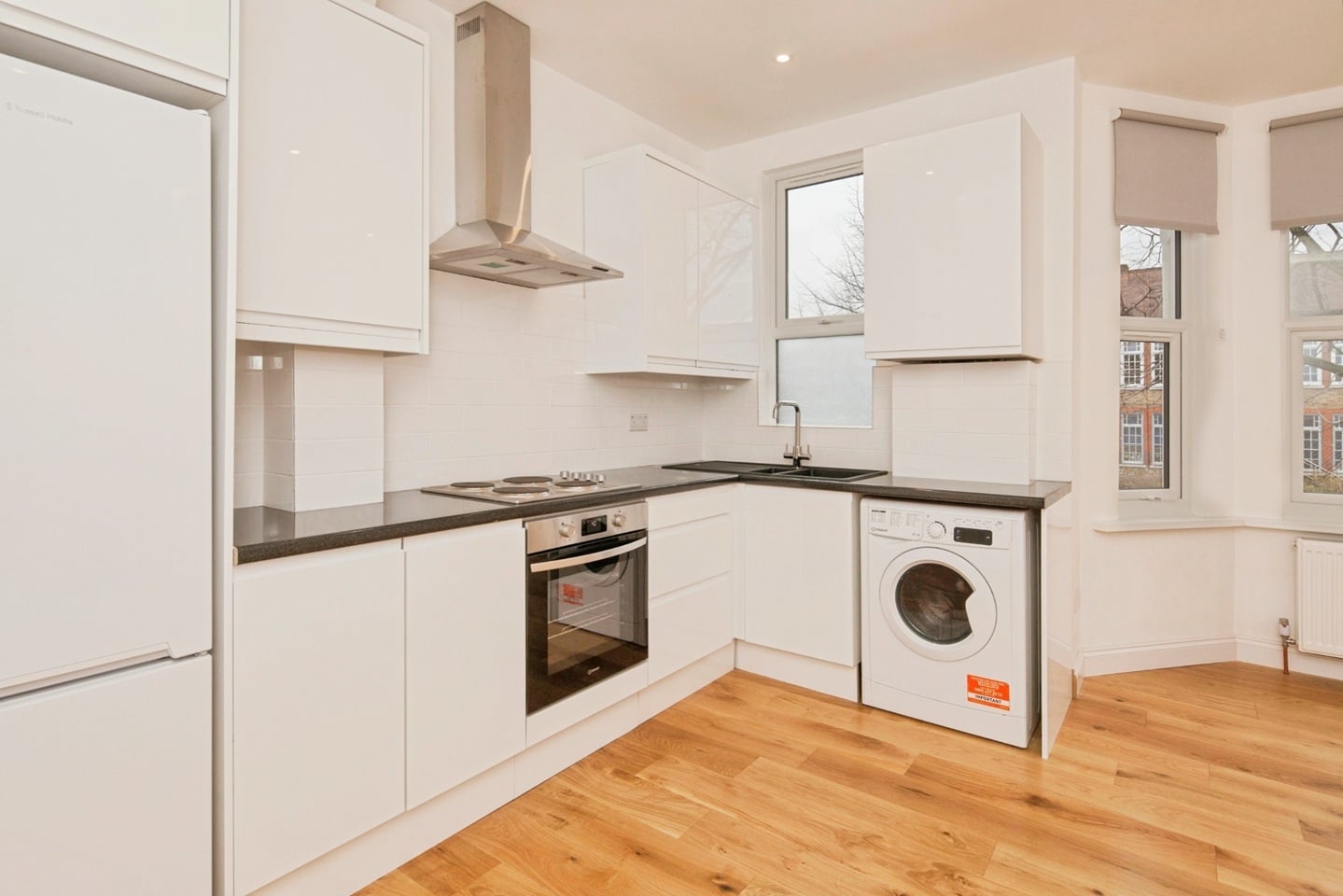 Additional image 9 of 2 Bed Flat, Valmar Road, SE5, N1 7GU
