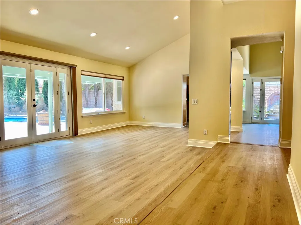 Additional image 21 of 10401 Garden Grove Ave, Northridge, CA 91324