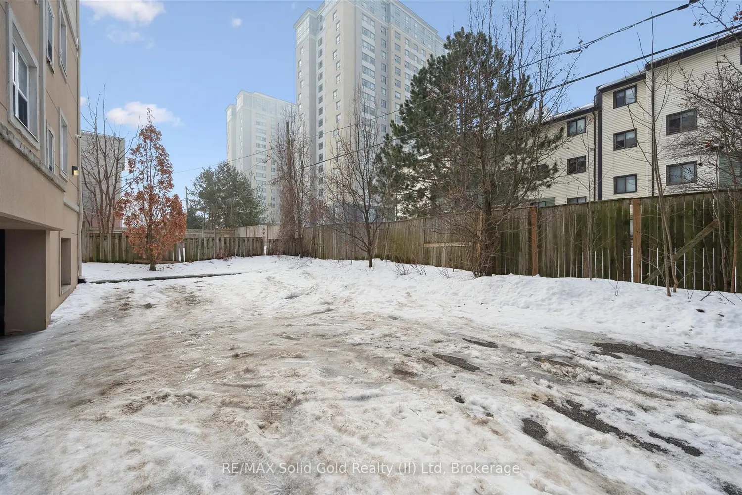 Additional image 17 of 271 Lester Street 203