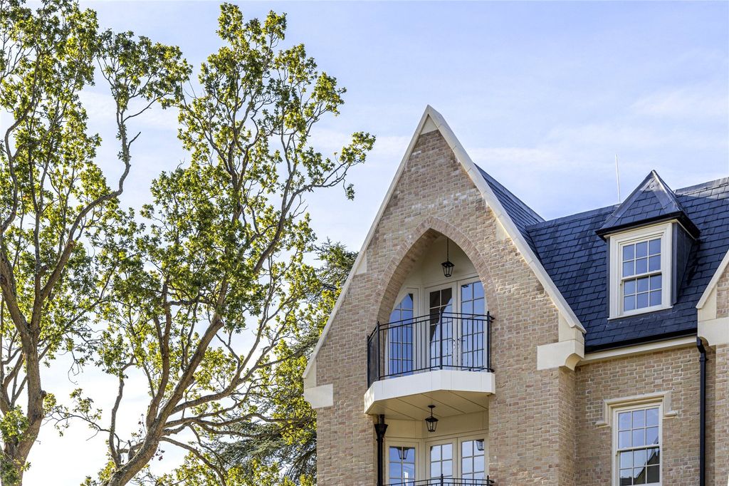 Additional image 7 of 3 bed flat for saleThe Percy, Magna Carta Park, Coopers Hill Lane, Englefield Green Egham, Surrey TW20