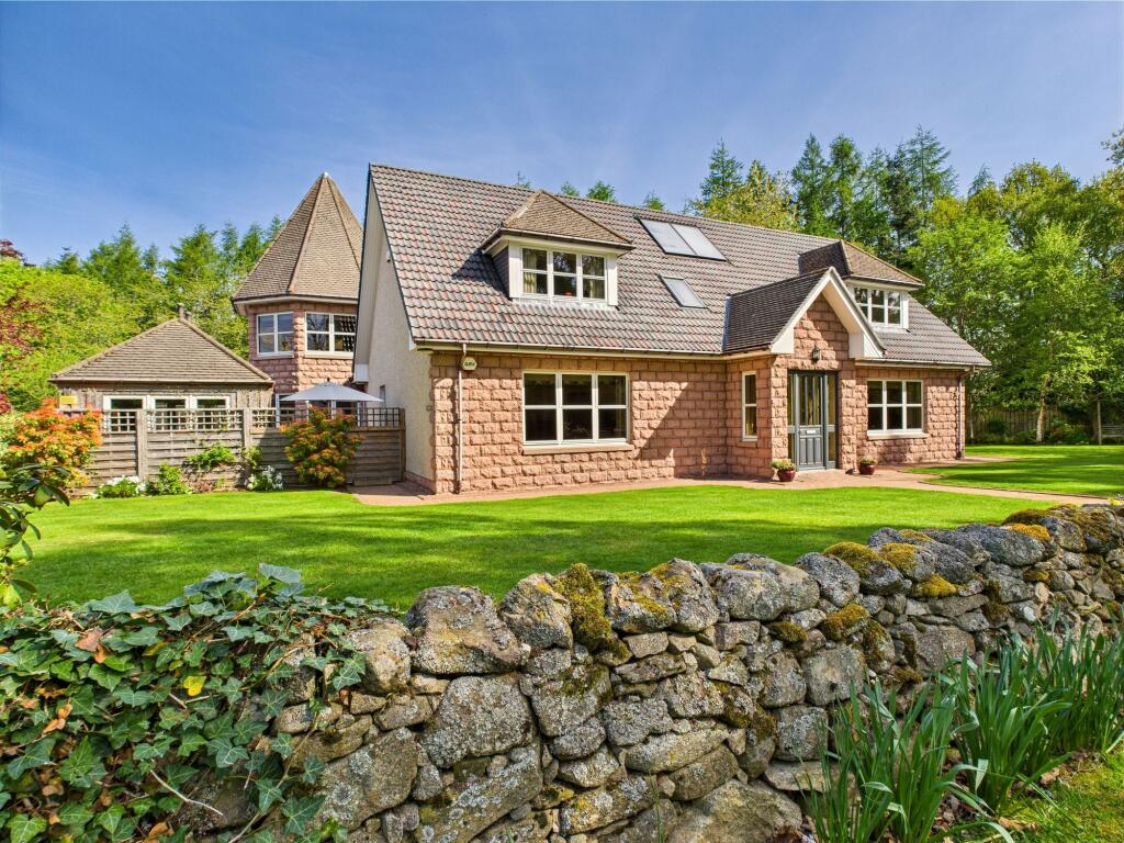 Additional image 2 of Lang Stracht, Alford, AB33