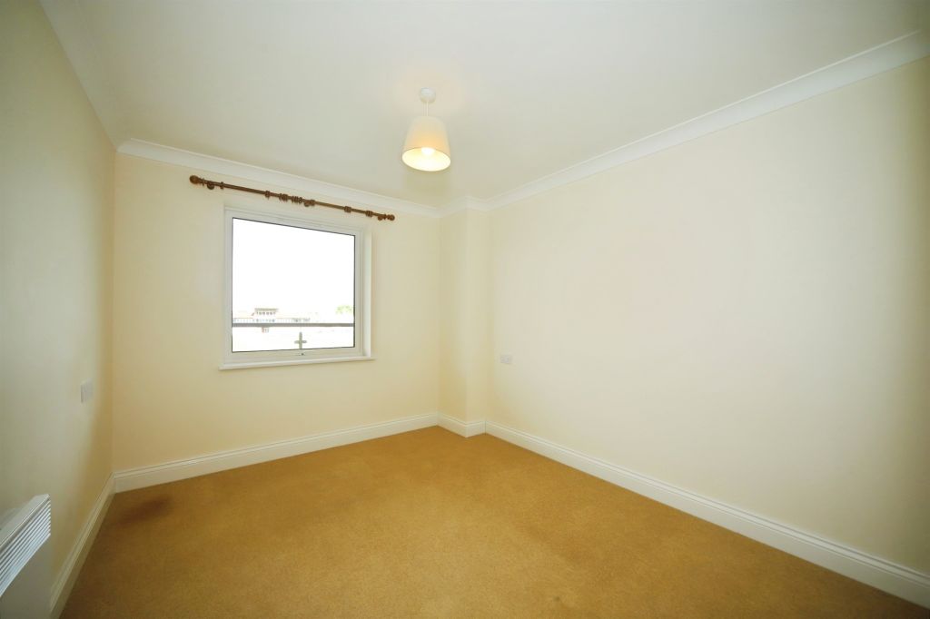 Additional image 12 of 2 bed flat for saleCoal Orchard, Taunton TA1