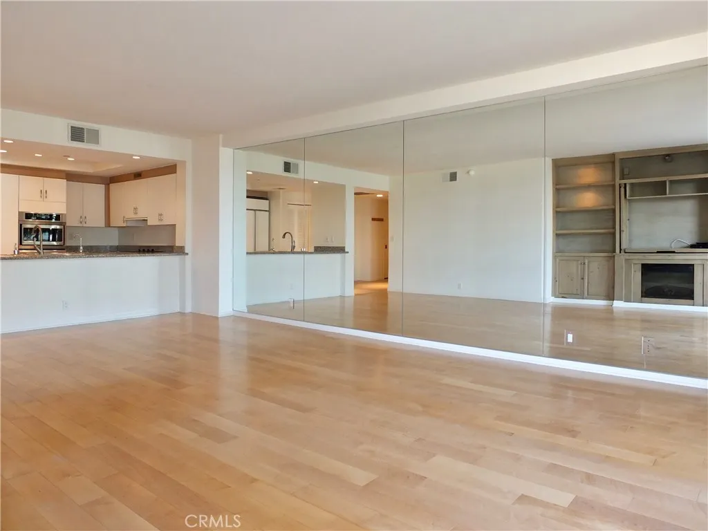 Additional image 61 of 850 E Ocean Boulevard Unit 203, Long Beach, CA 90802