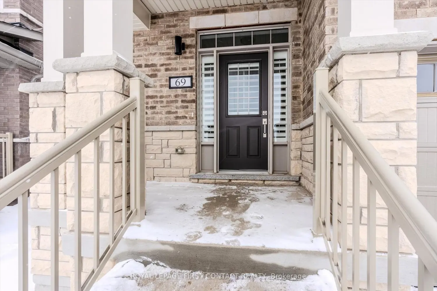69 Kirkwood Way photo 2