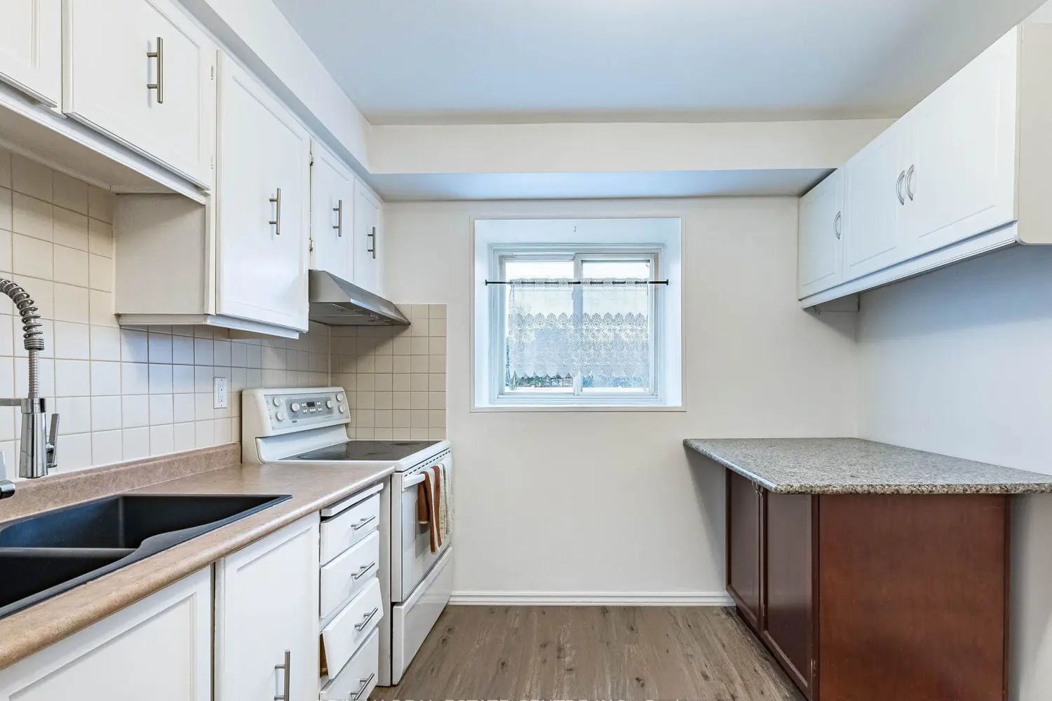 Additional image 7 of 5 Moregate Crescent