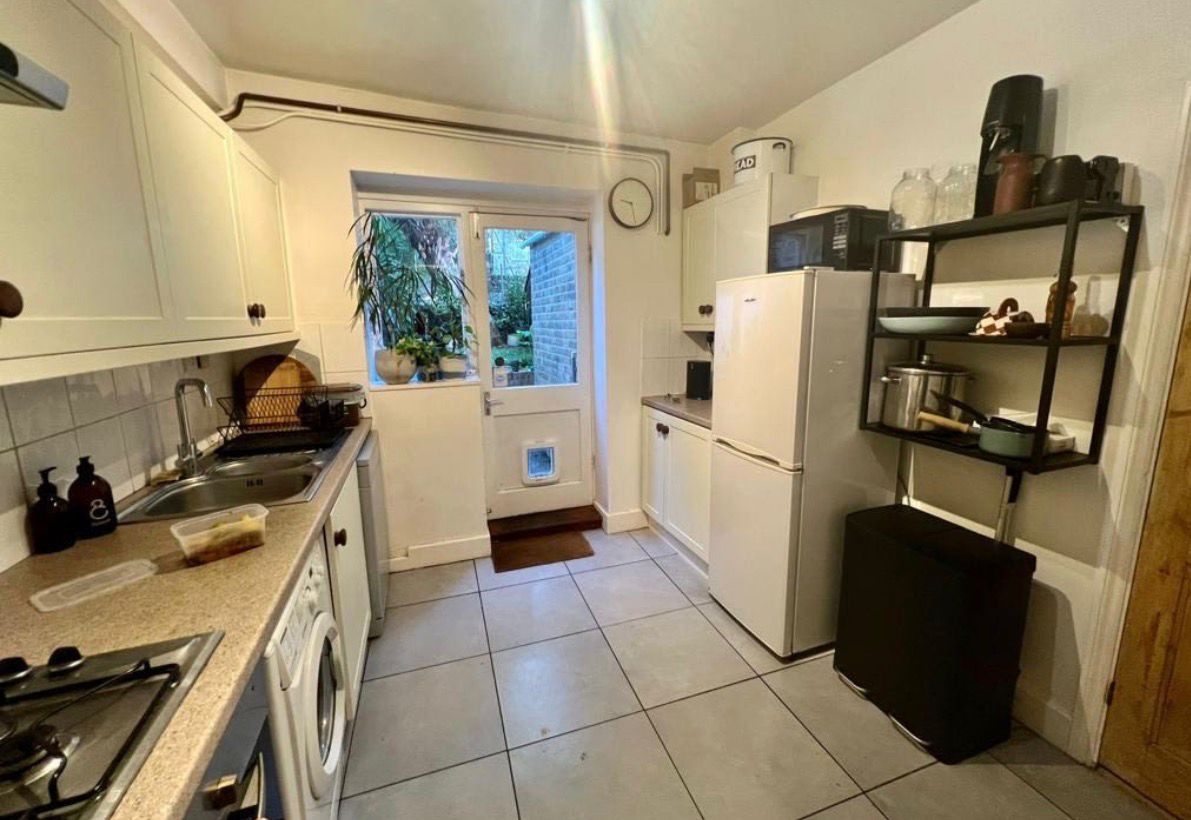 Additional image 6 of 2 Bed Maisonette, Cleveland Road, N1, N1 7GU