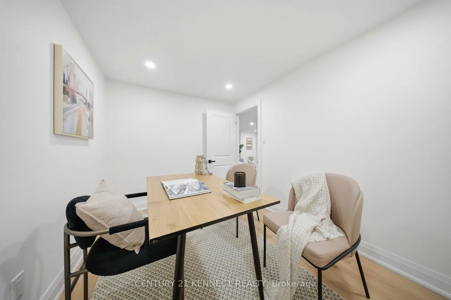 Additional image 18 of 2121 Baynham Court